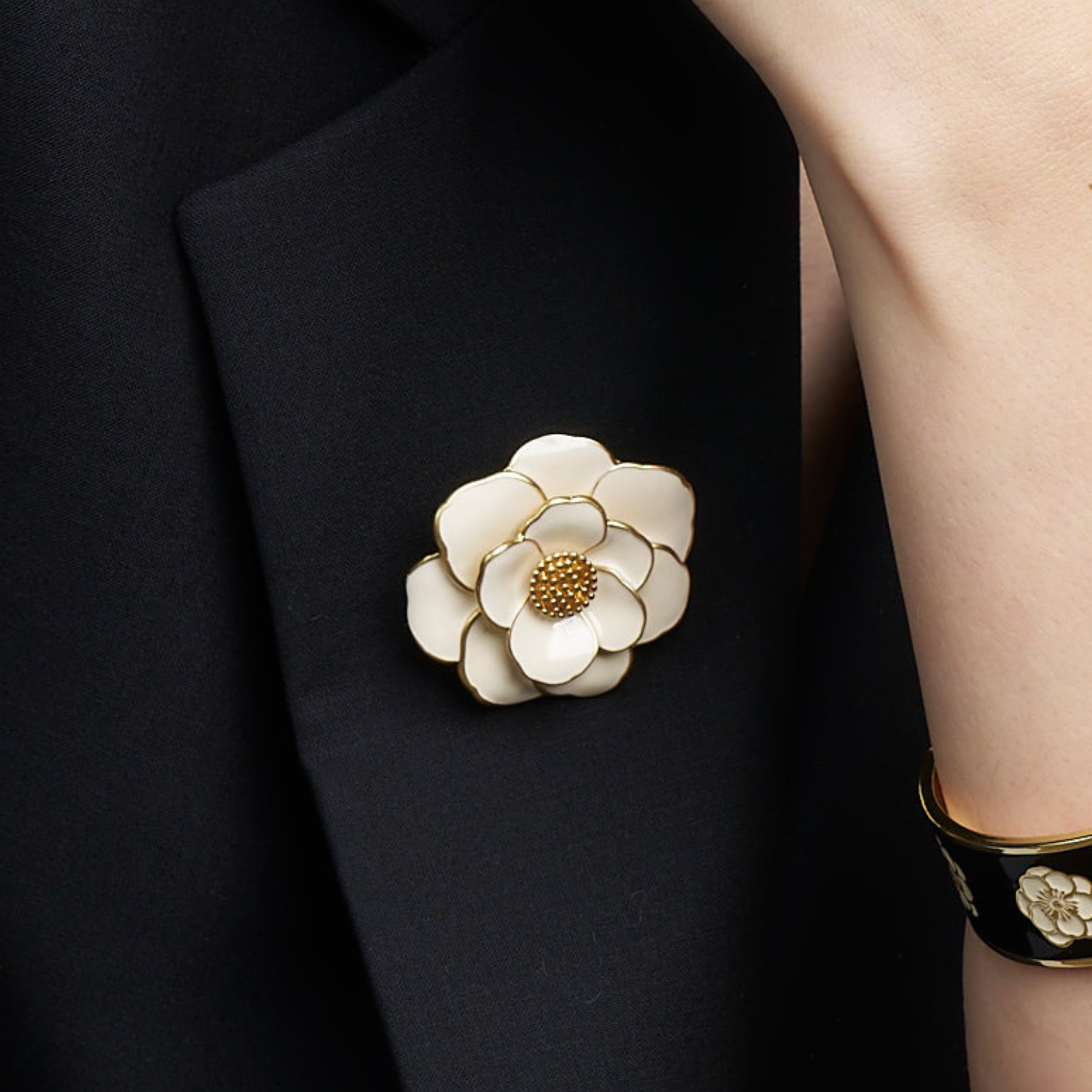 Mini Pendentif Peony - Blanc Sable